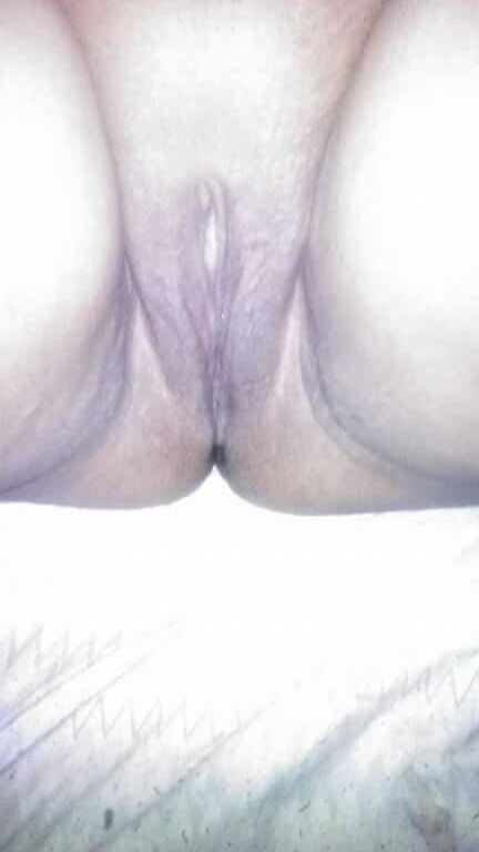 Pretty face chubby waist