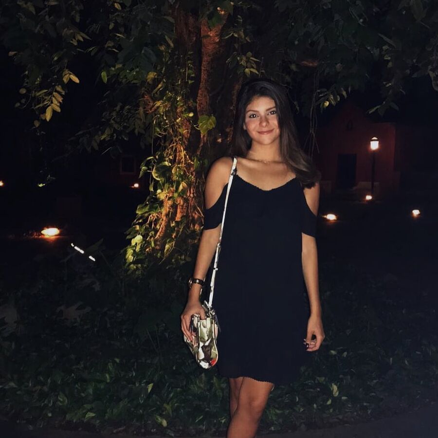 Jovencita Mexicana Muneca desarrollo buen culo