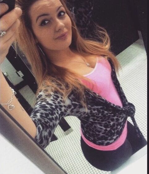 Albanian Girl Living In Detroit