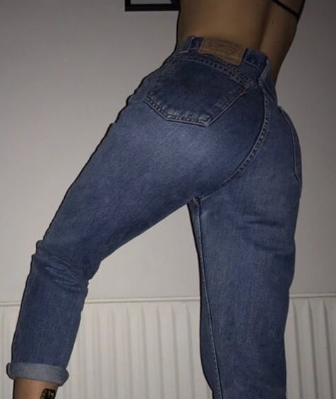 Levis orange tab