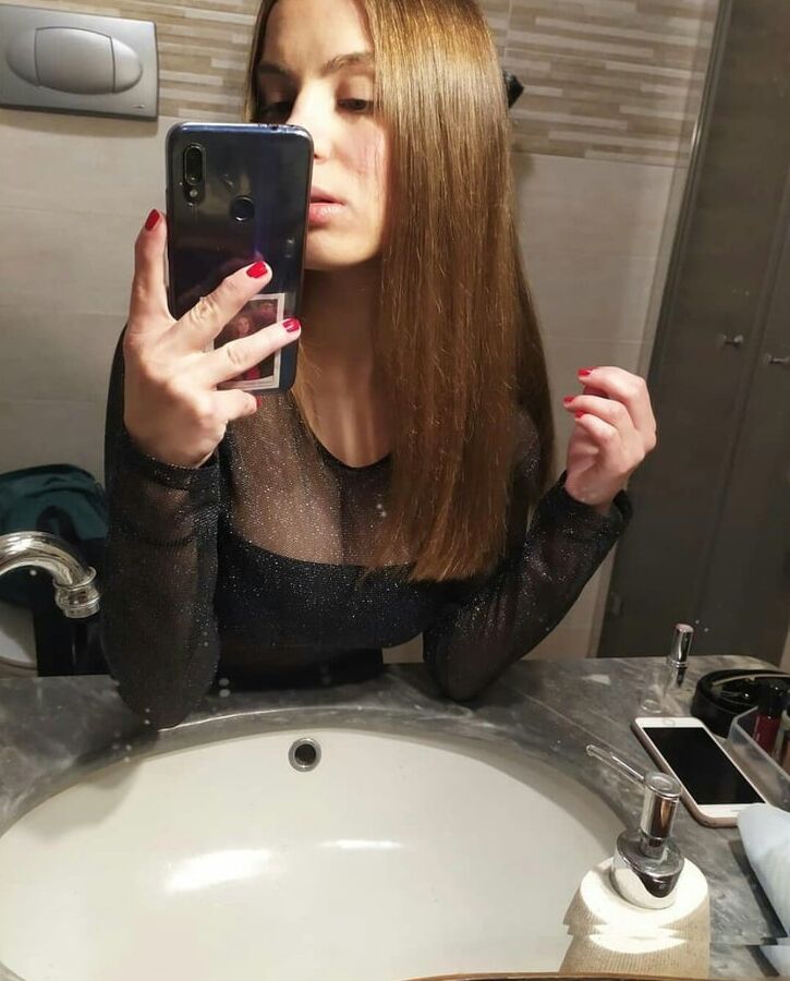Jennifer cute slut