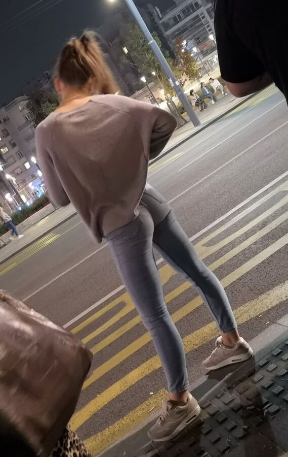 Voyeur Bums: Always eyes on bums...