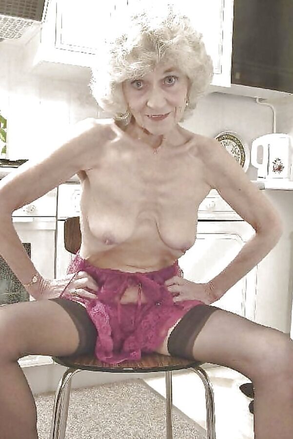 Sexy Granny Torrie