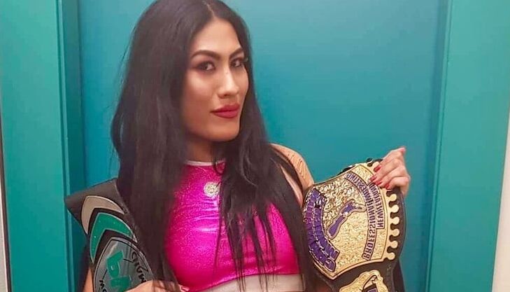 Ts Pro Wrestler_Candy Lee
