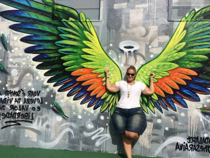 Thick legs Ayten