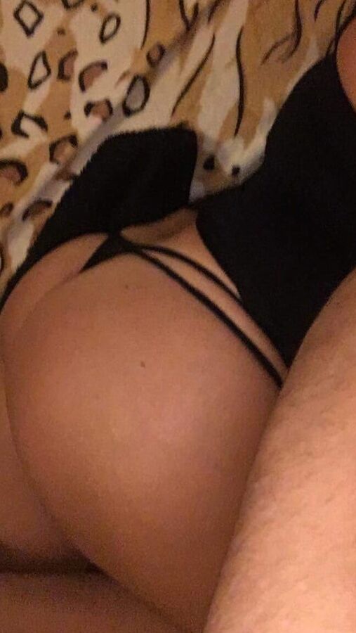 Mature ass boobs nipples IG: gamezyasmin
