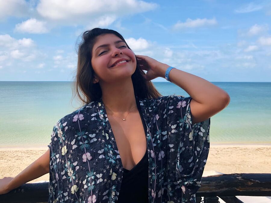 Jovencita Mexicana Muneca desarrollo buen culo