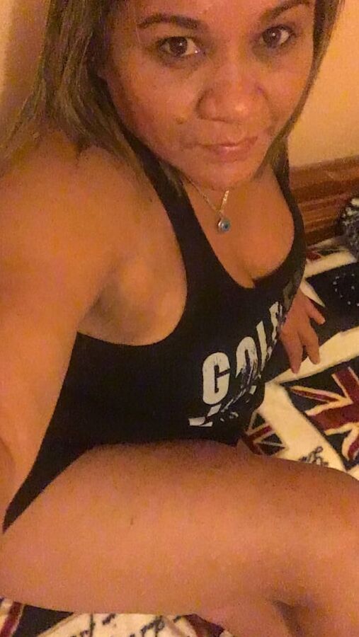 Mature ass boobs nipples IG: gamezyasmin