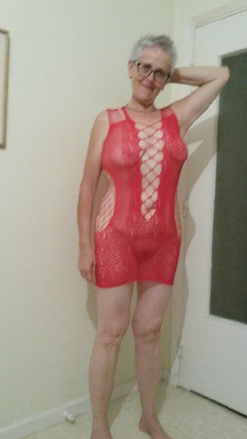 tenue rouge