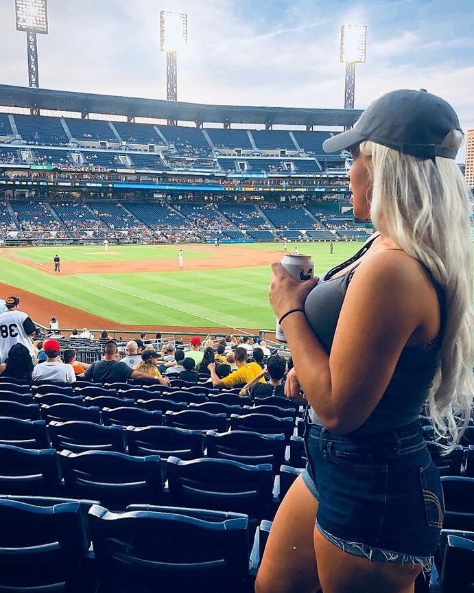 Gorgeous Blonde Bombshell