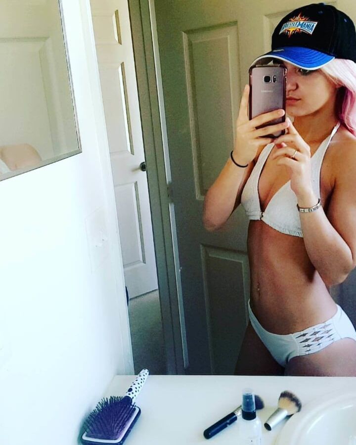 xia Brookside