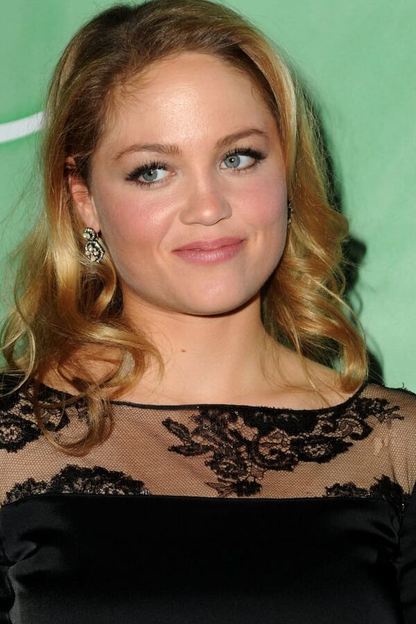 Lockdown Distraction - Erika Christensen