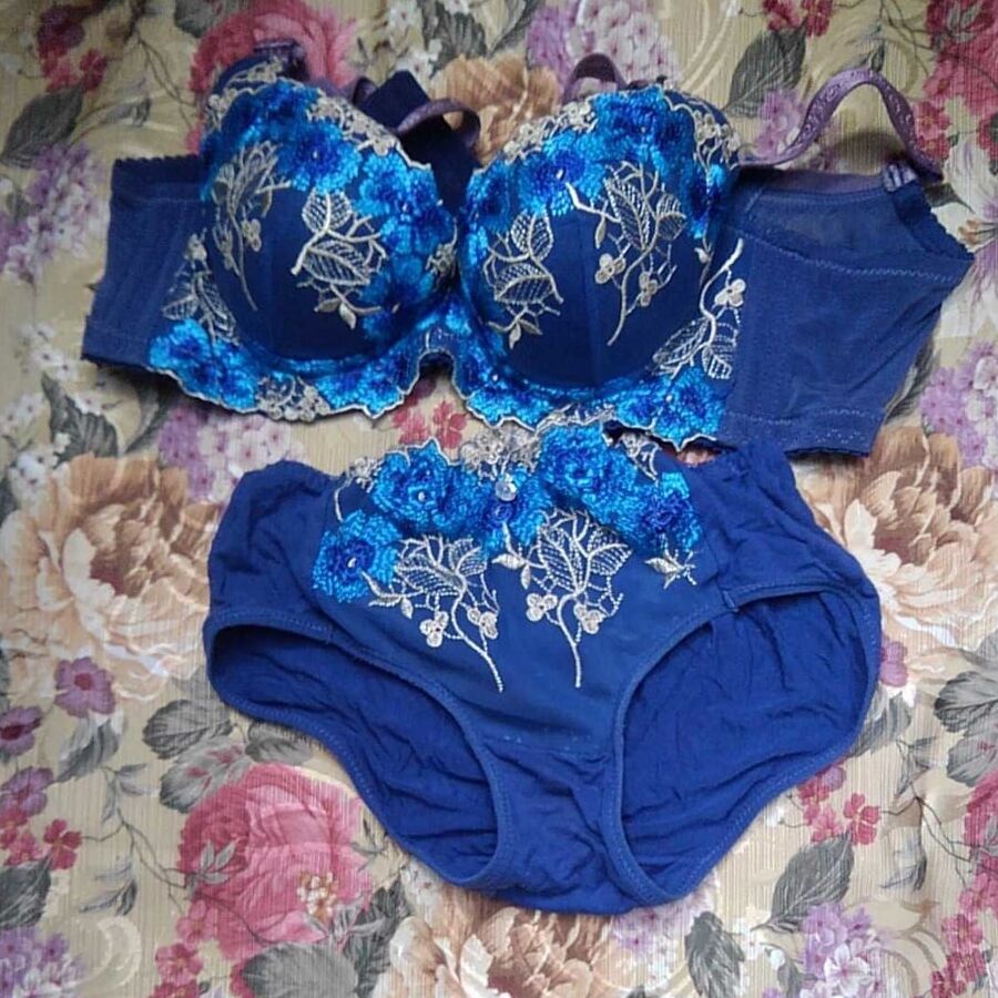 Bra and panties set
