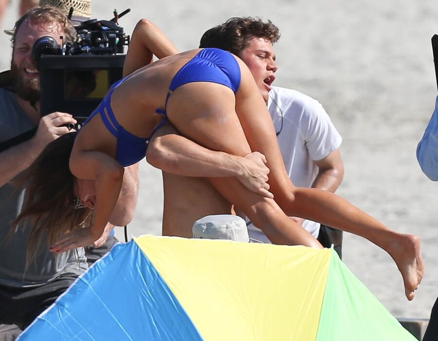 Aubrey Plaza bikini tiny ass flat chest