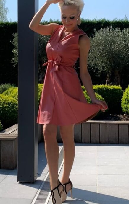 Hot mature milf liz.