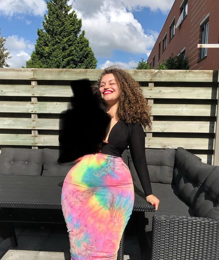 Hermosa Caderona
