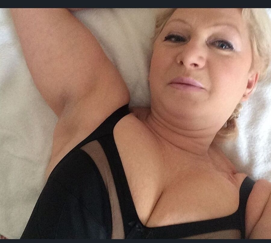 Delia milf romanian
