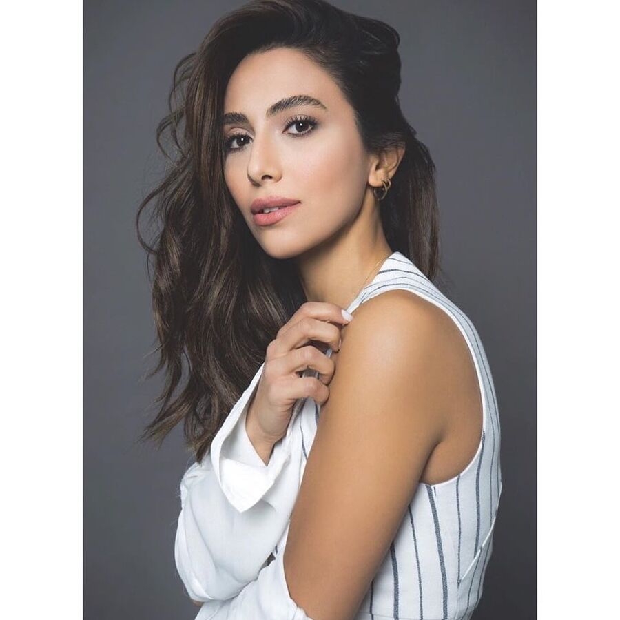 Sexy Ebru Ay