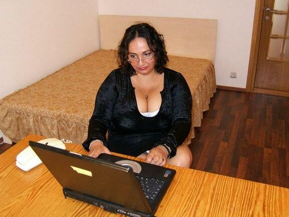 Sexy chubby Latina