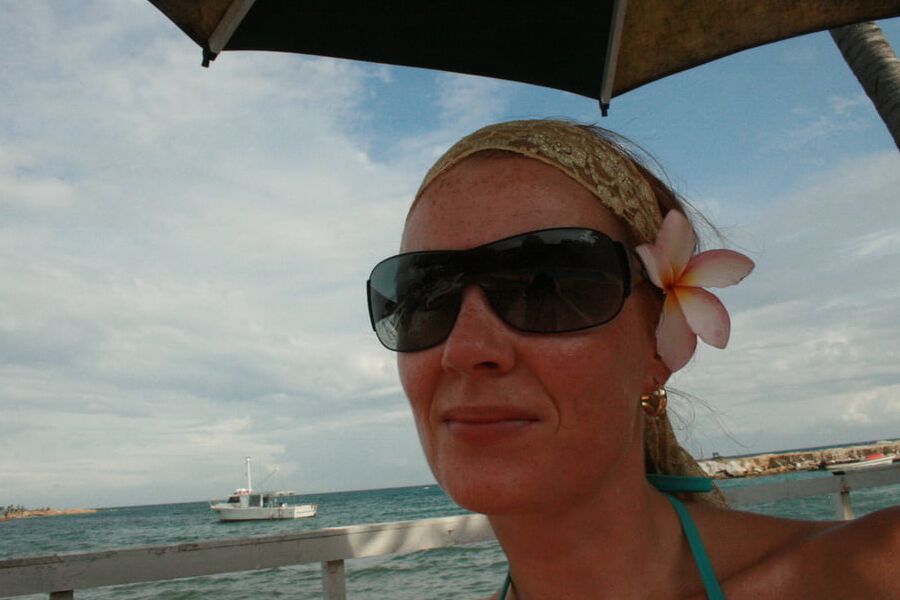 Redhead MILF on vacation