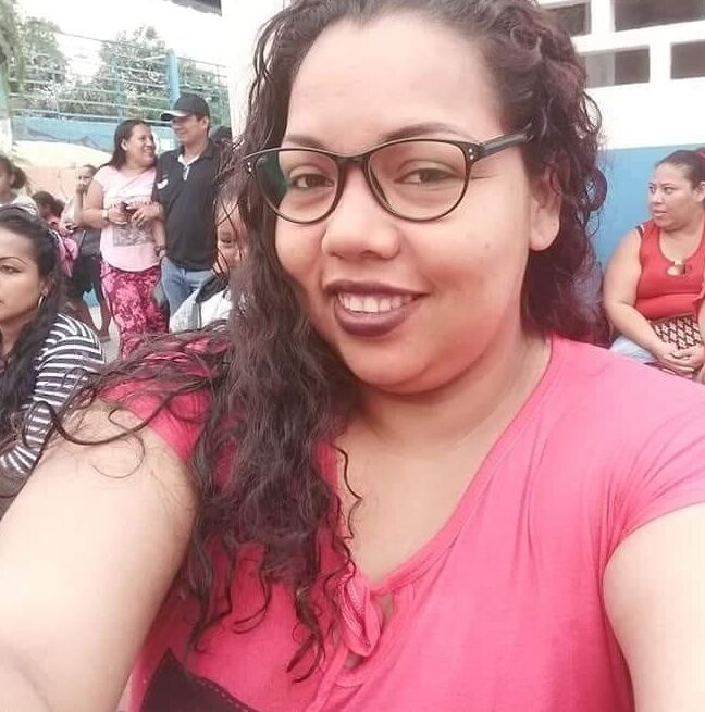 hermanas guayaquil ecuador