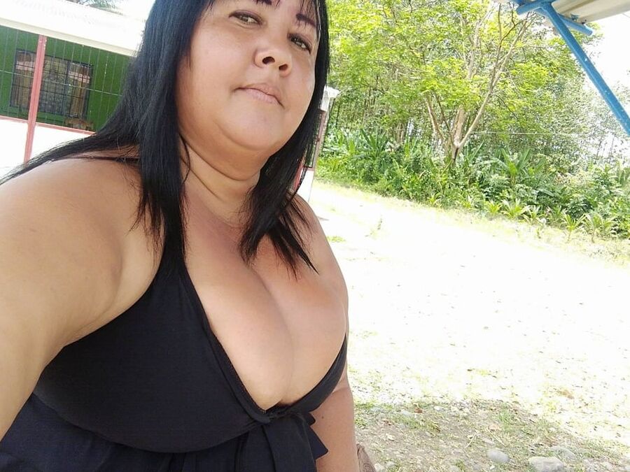 ximena rubi panocha y tetas gigante pata de camelo verija
