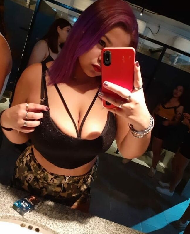 salope gros seins en manque de bite