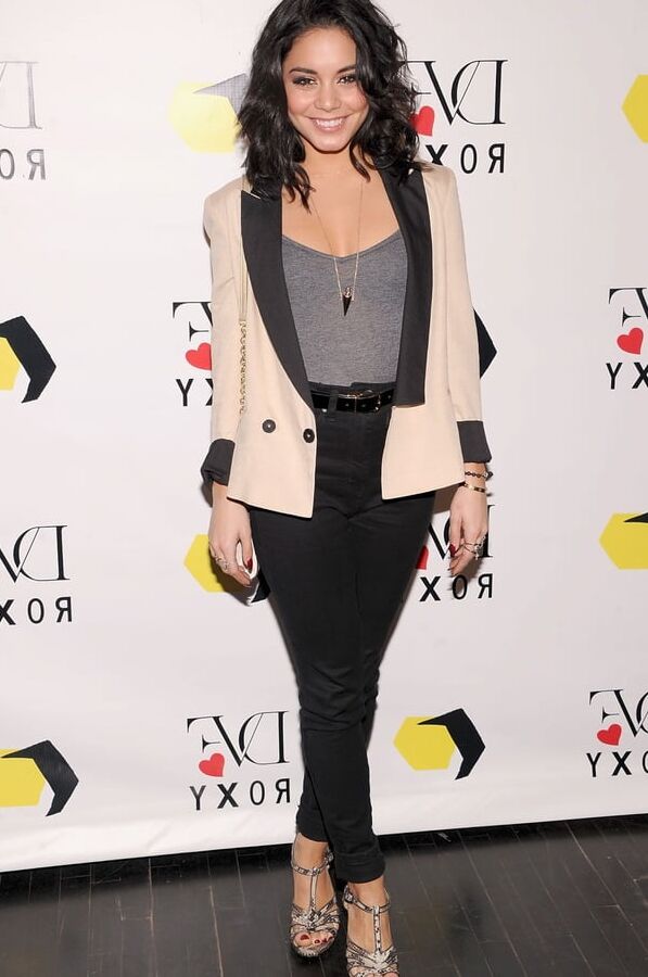 Vanessa Hudgens Hands all over