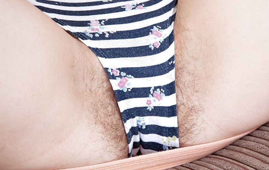 Sexy hairy Suzie