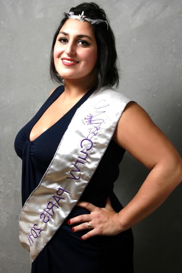 BBW DRESSED