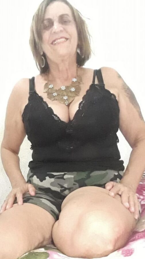 Cleia Costa ...Faceb