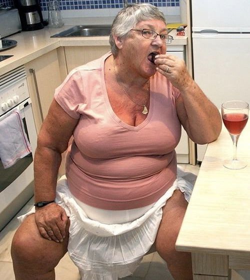 Abuelas calientes tetonas