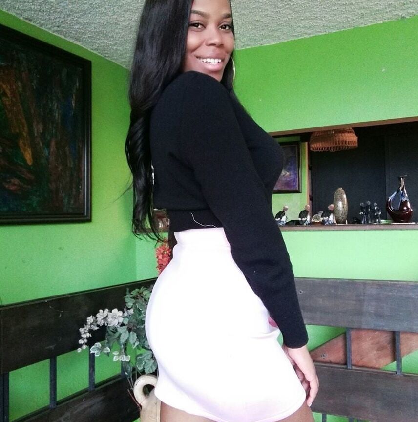 jeka laboriel cuerpo hermoso