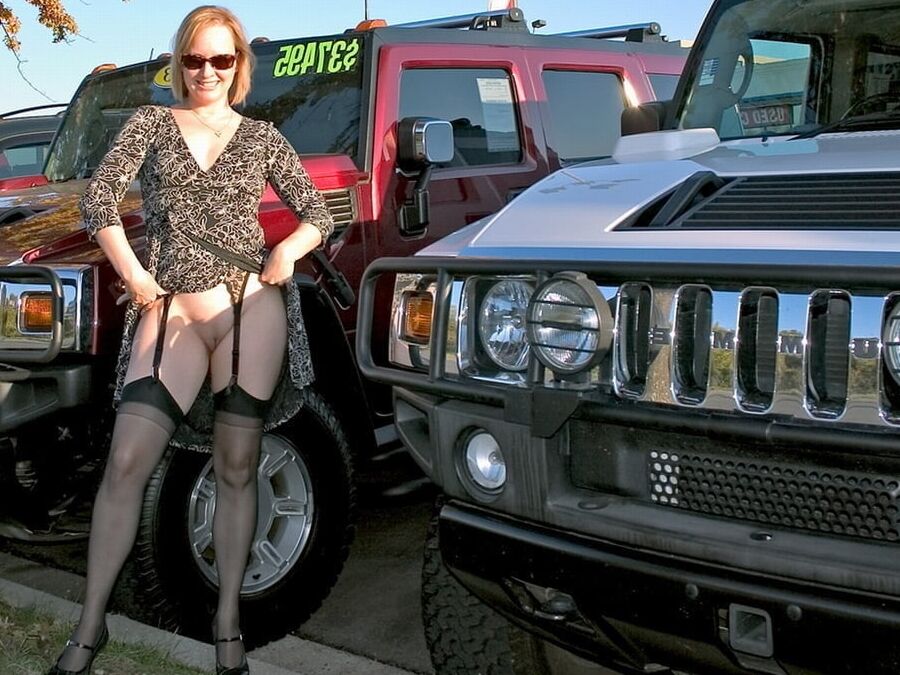 SEXY CAR PARK PUBLIC DOGGING