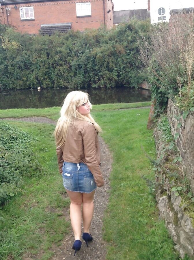 a lovely walk canalside