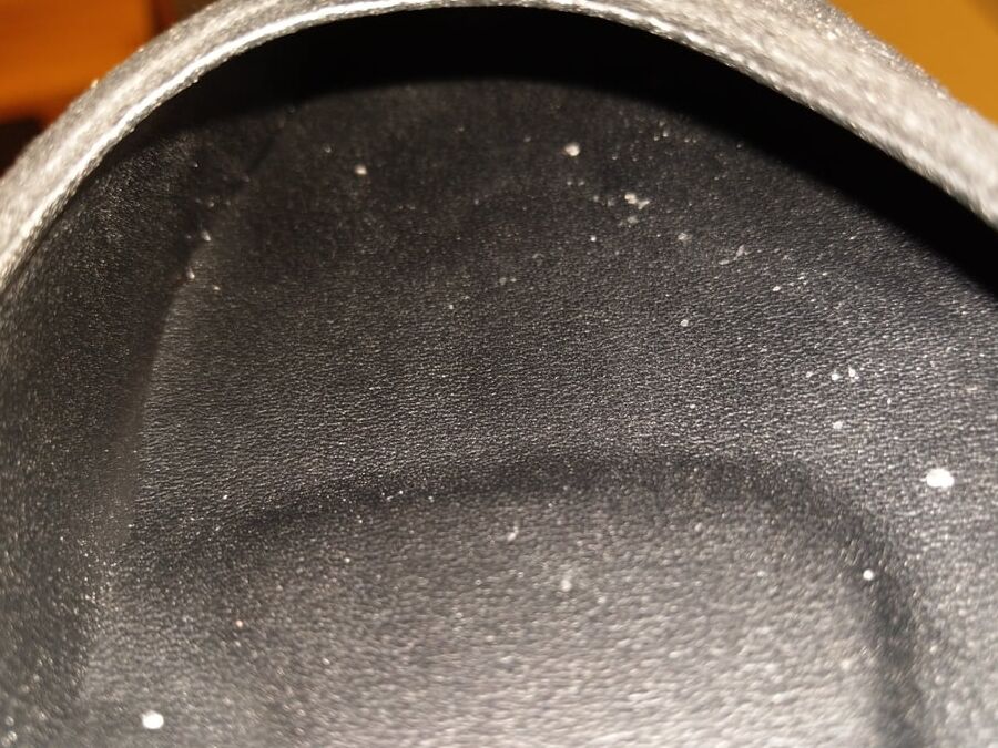 Neighbour&;s new black flat shoes