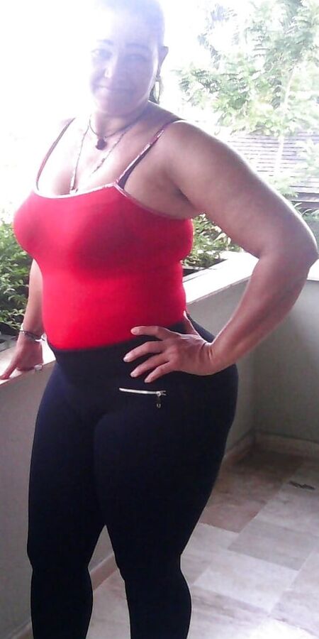 MADURAS LATINAS