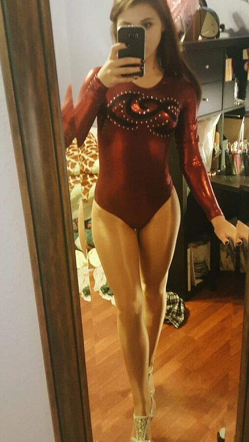 Pantyhosed Selfies