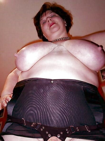 bbwgranny strapon