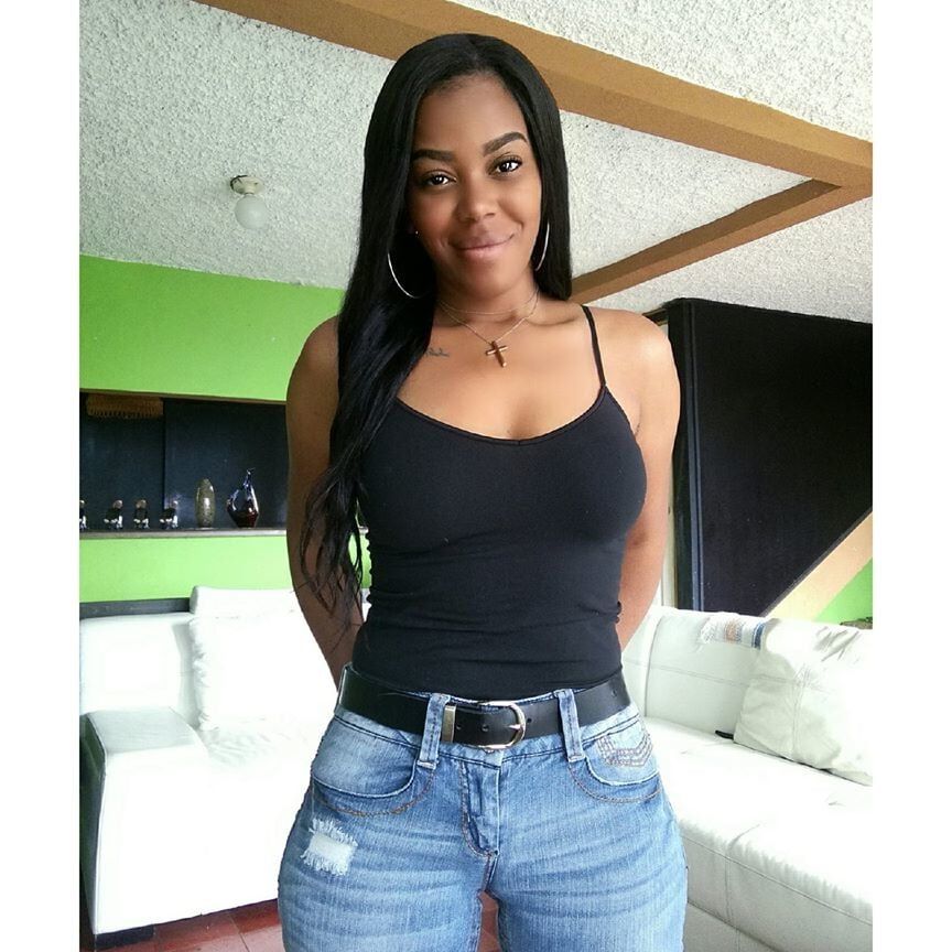 jeka laboriel cuerpo hermoso