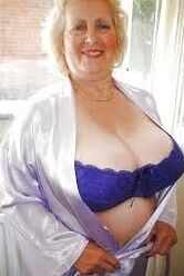 Huge tits Gilf