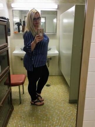 Sexy Chubby Milf