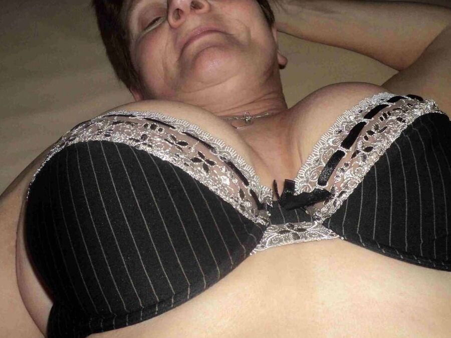 DIE SAU GEILE FICKFOTZE BRITTA