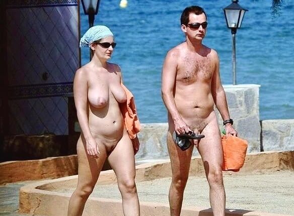 Assorted Favorite Beach Milfs Wives and Couples