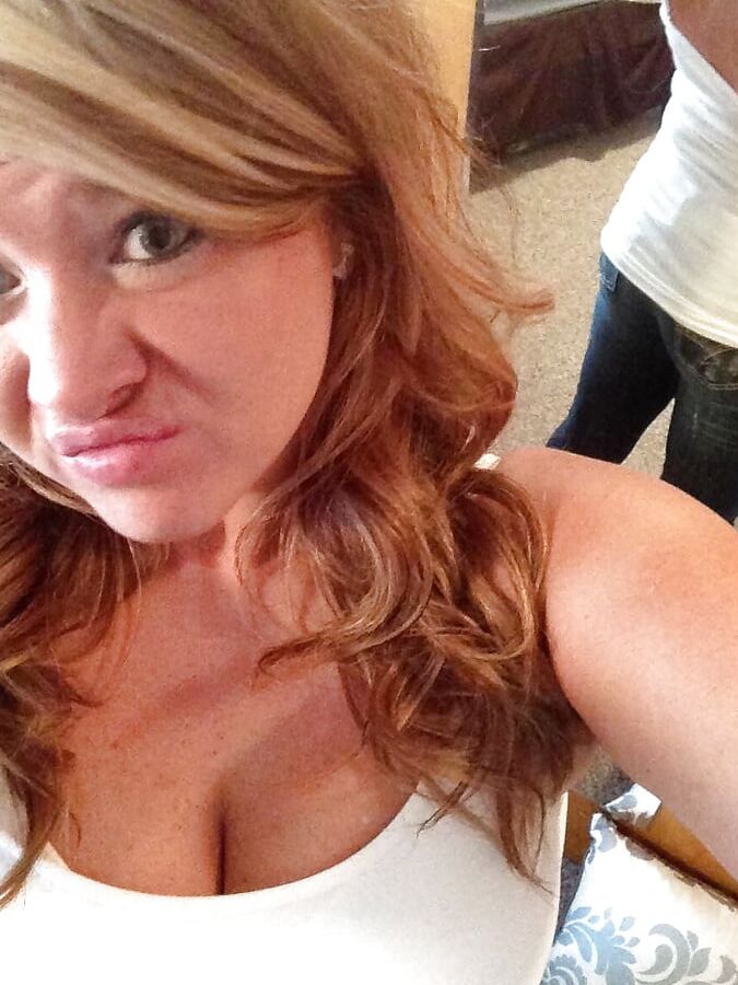 Ashley C ()