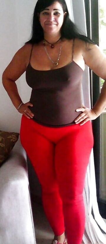 MADURAS LATINAS