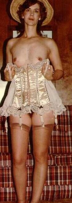 Vintage Amateur MILFs