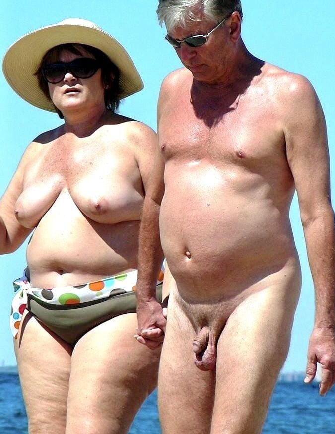Assorted Favorite Beach Milfs Wives and Couples