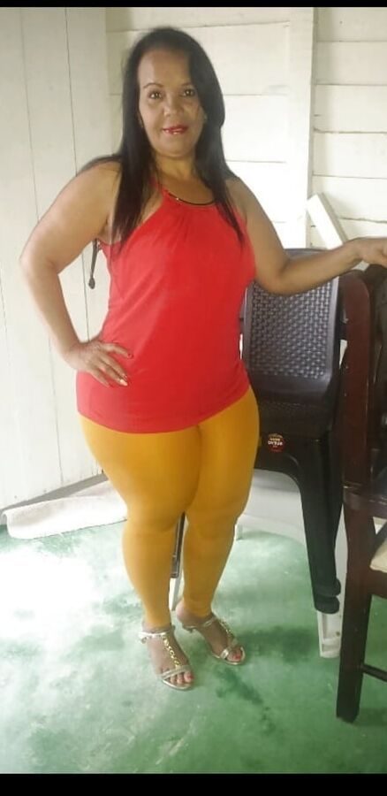 Raquel Nalgona Mamita