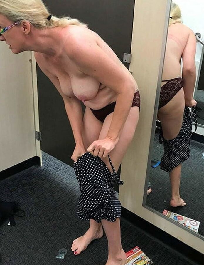 SLUTS WITH GLASSES